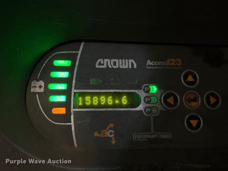 image for item EU4530 2018 Crown SP4050-30 order picker