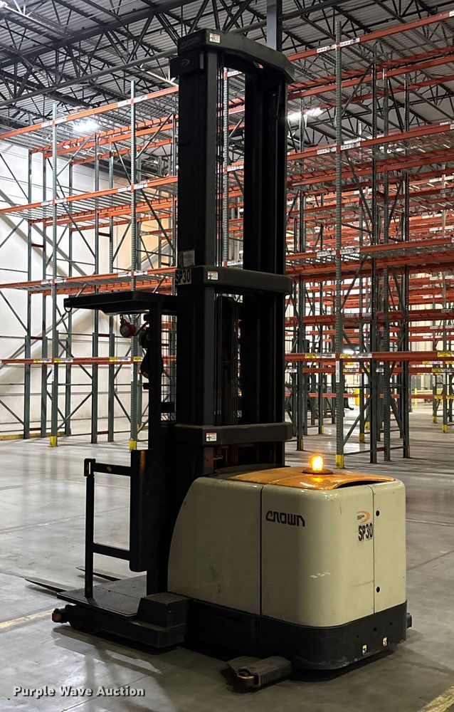 image for item EU4531 2018 Crown SP4050-30 order picker