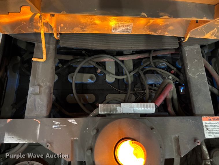 image for item EU4531 2018 Crown SP4050-30 order picker