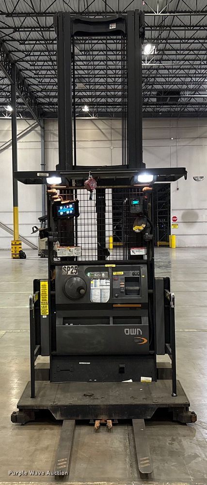 image for item EU4532 2018 Crown SP4050-30  order picker