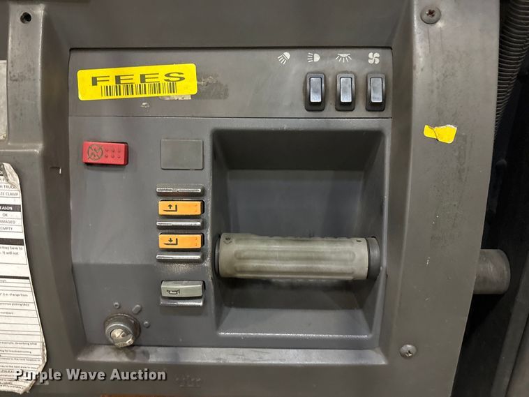 image for item EU4532 2018 Crown SP4050-30  order picker