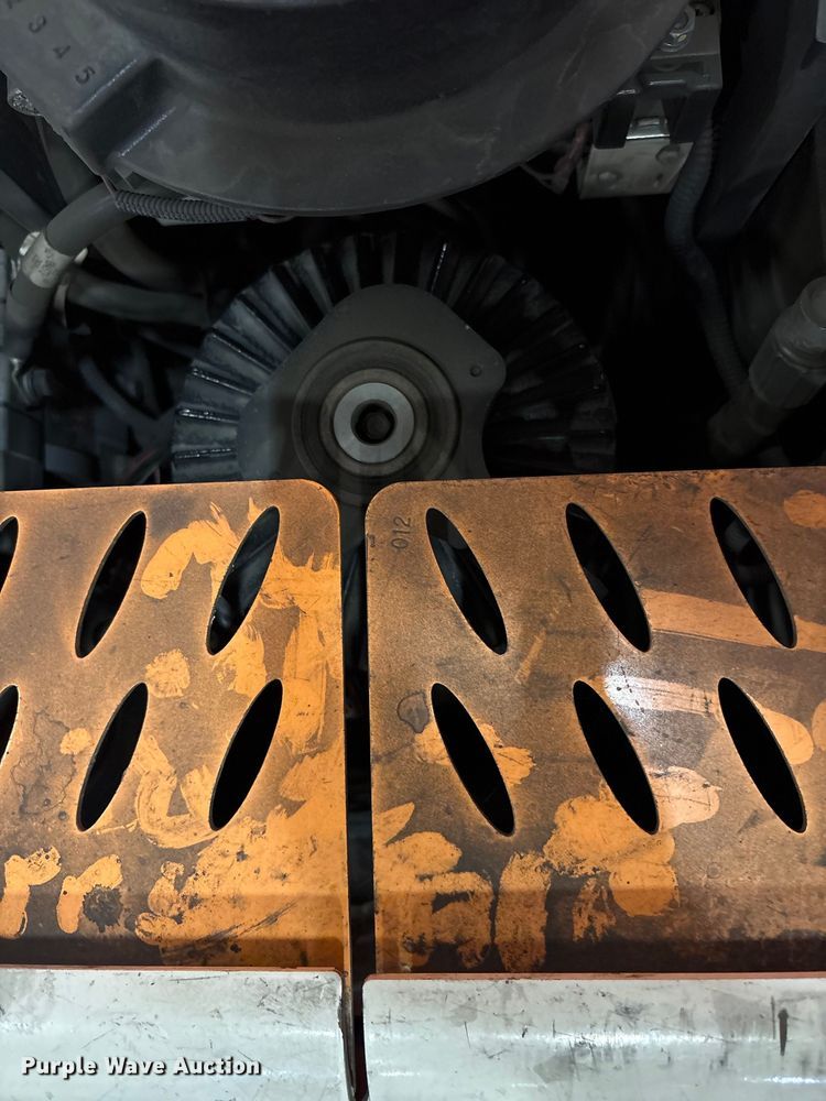 image for item EU4532 2018 Crown SP4050-30  order picker