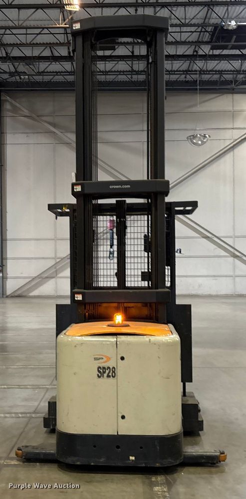 image for item EU4533 2018 Crown SP4050-30 order picker