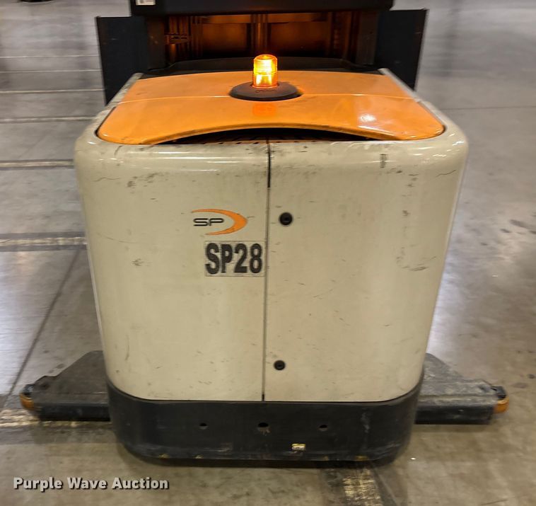 image for item EU4533 2018 Crown SP4050-30 order picker