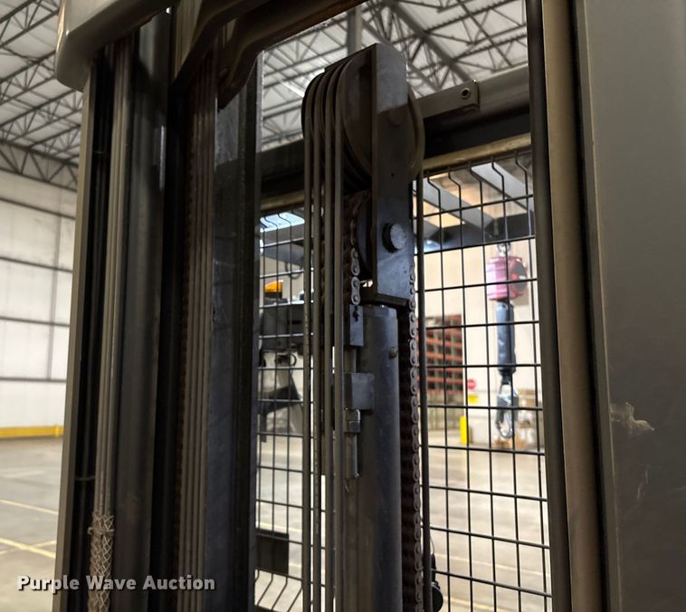 image for item EU4533 2018 Crown SP4050-30 order picker