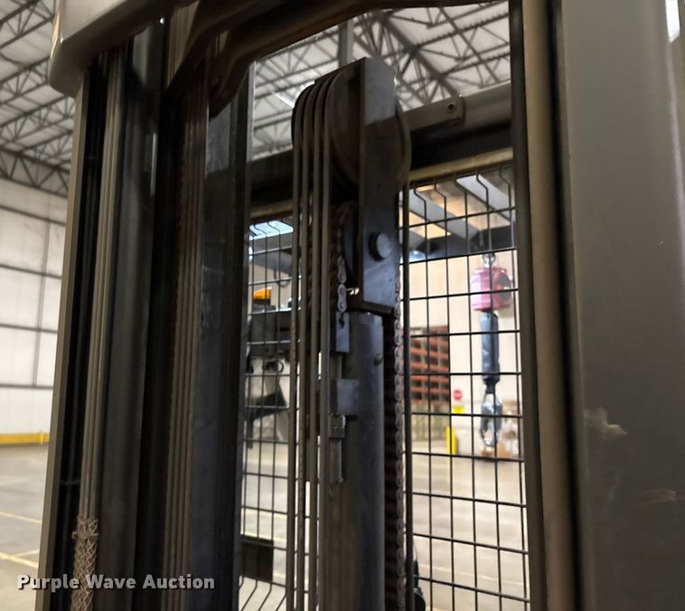 image for item EU4533 2018 Crown SP4050-30 order picker