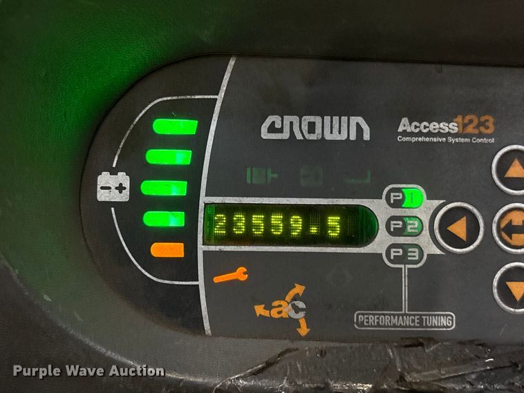 image for item EU4533 2018 Crown SP4050-30 order picker