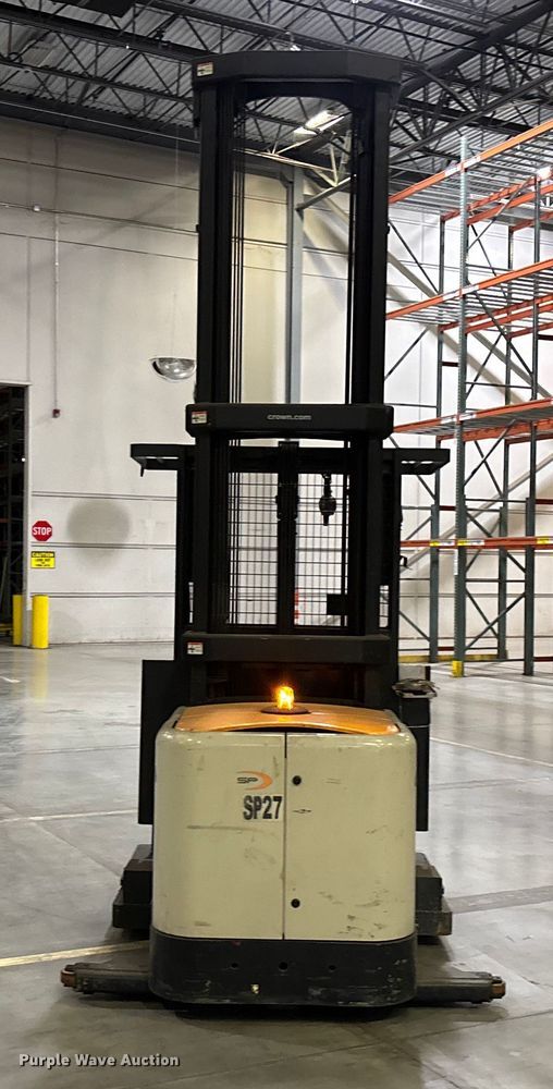 image for item EU4534 2018 Crown SP4050-30 order picker