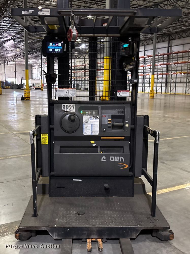 image for item EU4534 2018 Crown SP4050-30 order picker