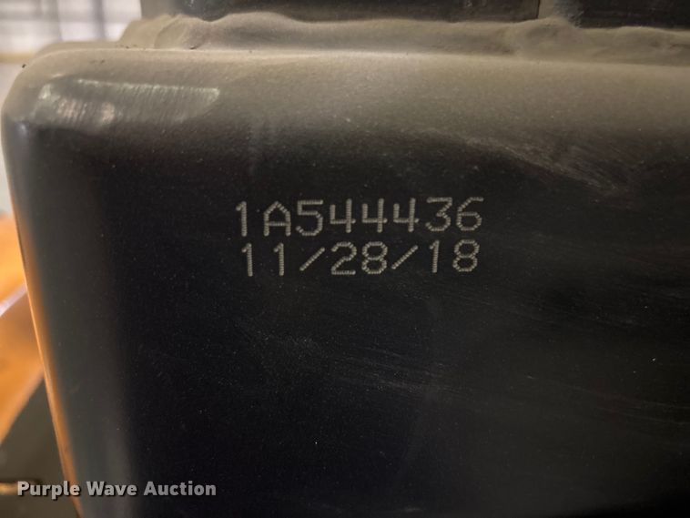 image for item EU4534 2018 Crown SP4050-30 order picker