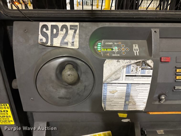 image for item EU4534 2018 Crown SP4050-30 order picker