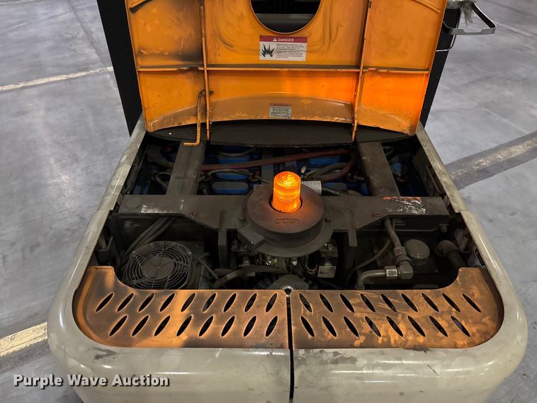 image for item EU4534 2018 Crown SP4050-30 order picker