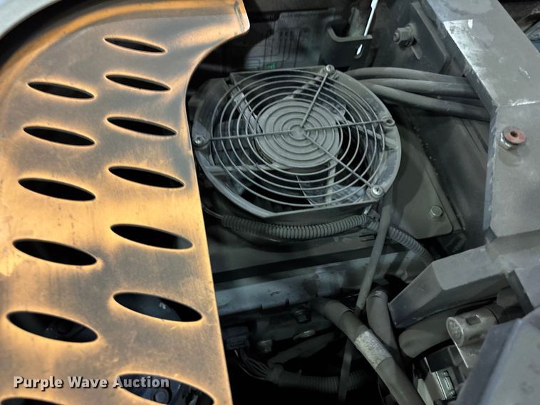 image for item EU4534 2018 Crown SP4050-30 order picker