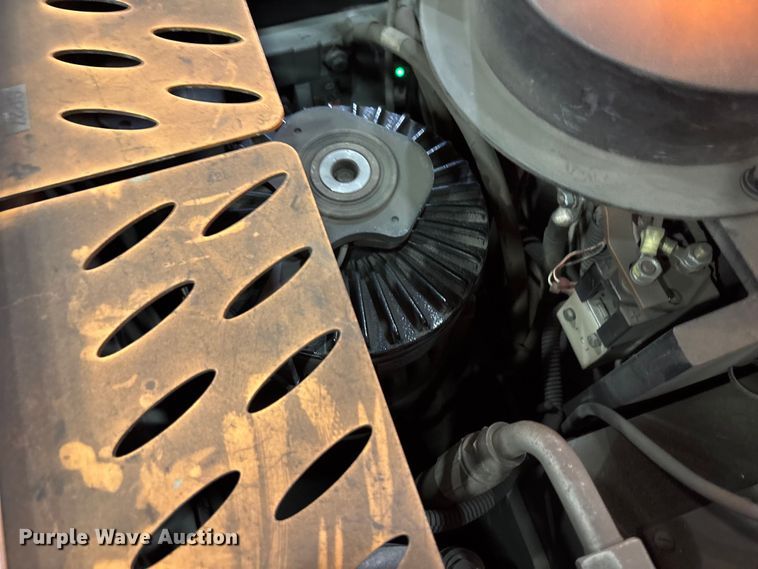 image for item EU4534 2018 Crown SP4050-30 order picker