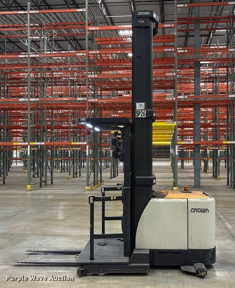 image for item EU4535 2018 Crown SP4050-30 order picker