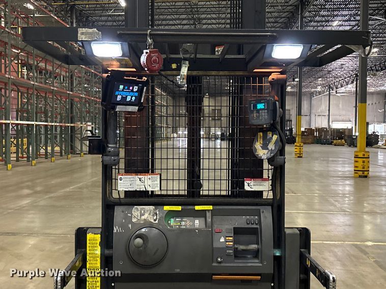 image for item EU4535 2018 Crown SP4050-30 order picker