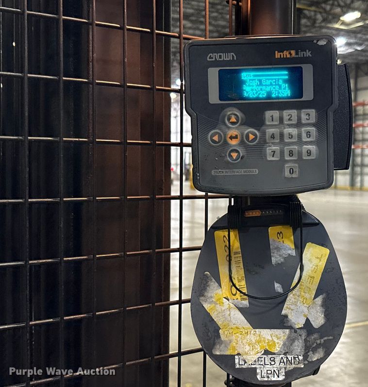 image for item EU4535 2018 Crown SP4050-30 order picker