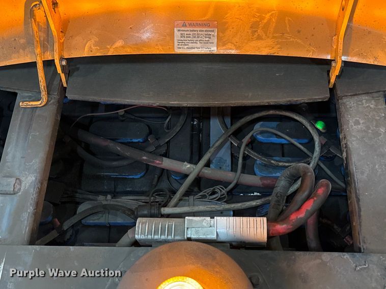 image for item EU4535 2018 Crown SP4050-30 order picker