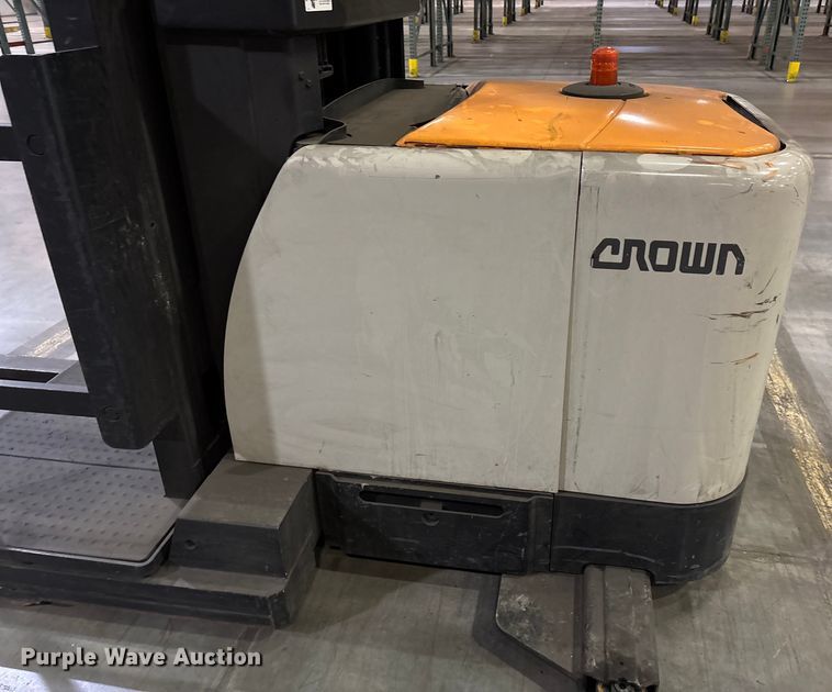 image for item EU4536 2018 Crown SP4050-30 order picker