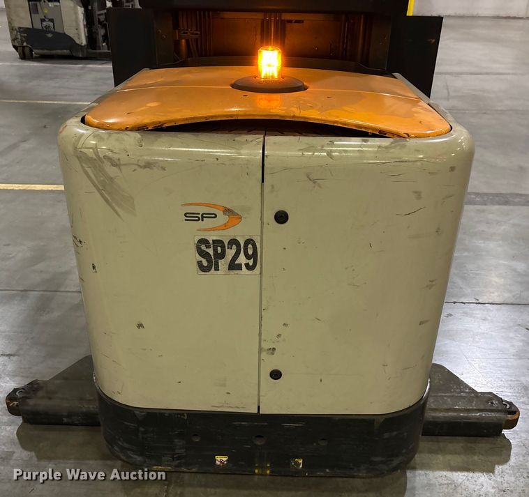 image for item EU4536 2018 Crown SP4050-30 order picker