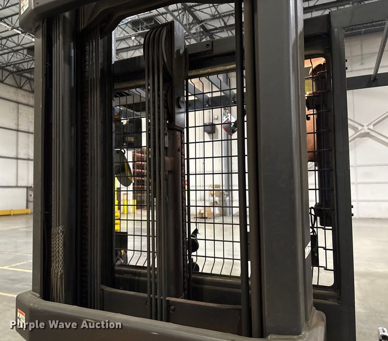 image for item EU4537 2018 Crown SP4050-30 order picker