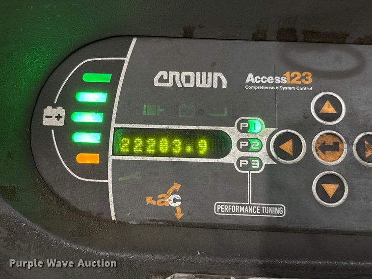 image for item EU4537 2018 Crown SP4050-30 order picker