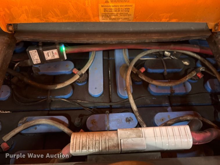 image for item EU4537 2018 Crown SP4050-30 order picker