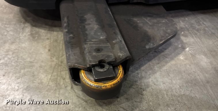 image for item EU4538 2018 Crown SP4050-30 order picker