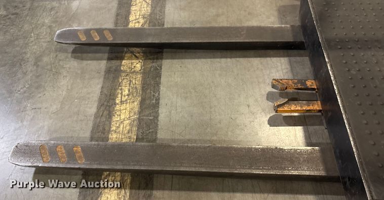 image for item EU4539 2017 Crown SP4050-30 order picker