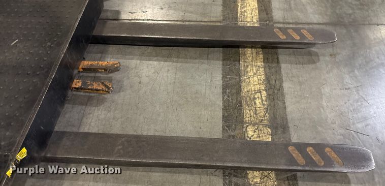 image for item EU4539 2017 Crown SP4050-30 order picker