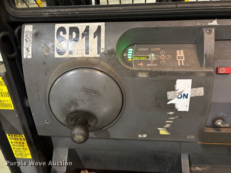 image for item EU4539 2017 Crown SP4050-30 order picker