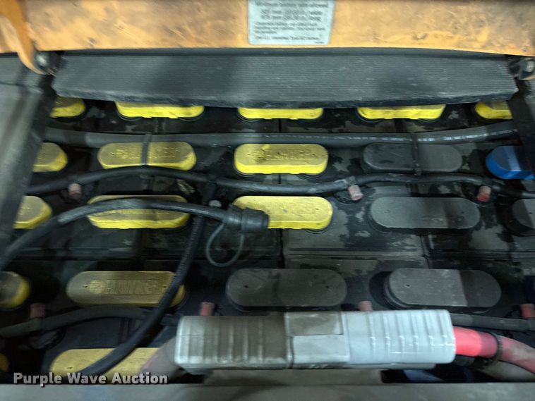 image for item EU4539 2017 Crown SP4050-30 order picker