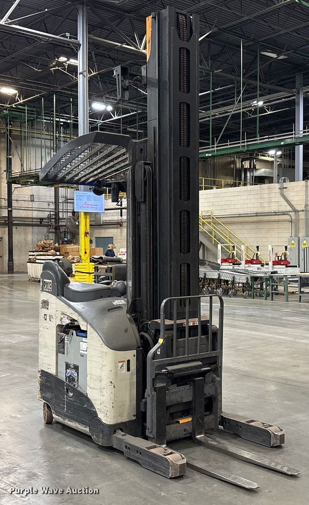 image for item EU4541 2019 Crown RM6095S-45 reach truck