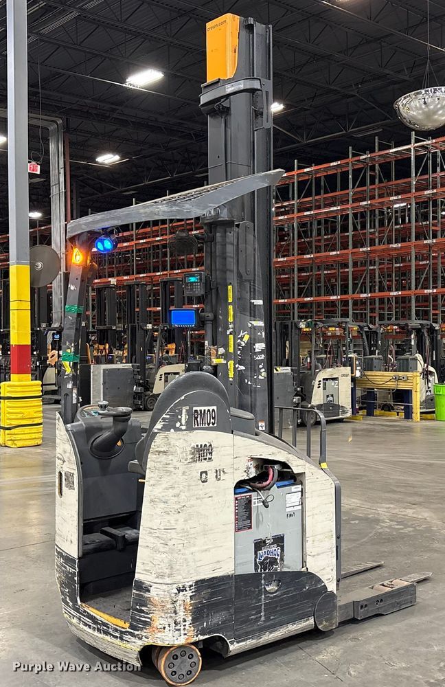 image for item EU4541 2019 Crown RM6095S-45 reach truck