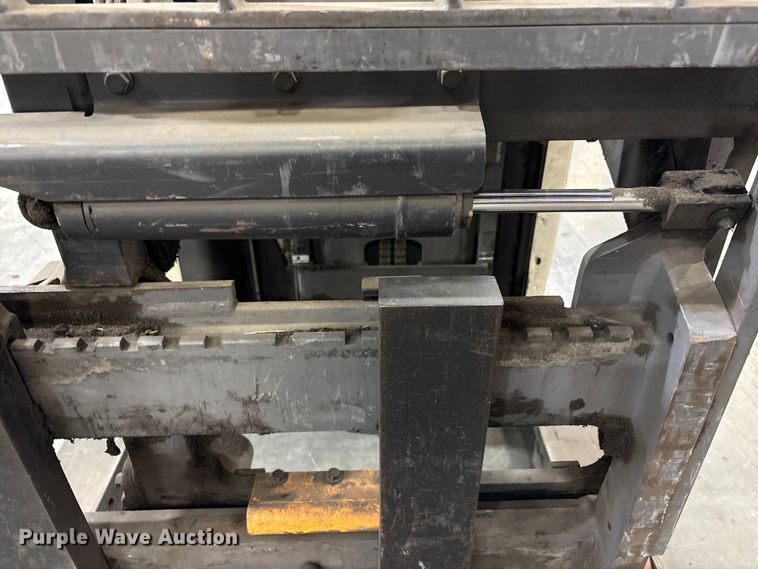 image for item EU4541 2019 Crown RM6095S-45 reach truck