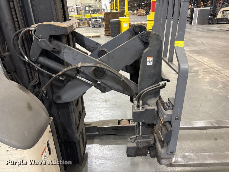 image for item EU4541 2019 Crown RM6095S-45 reach truck