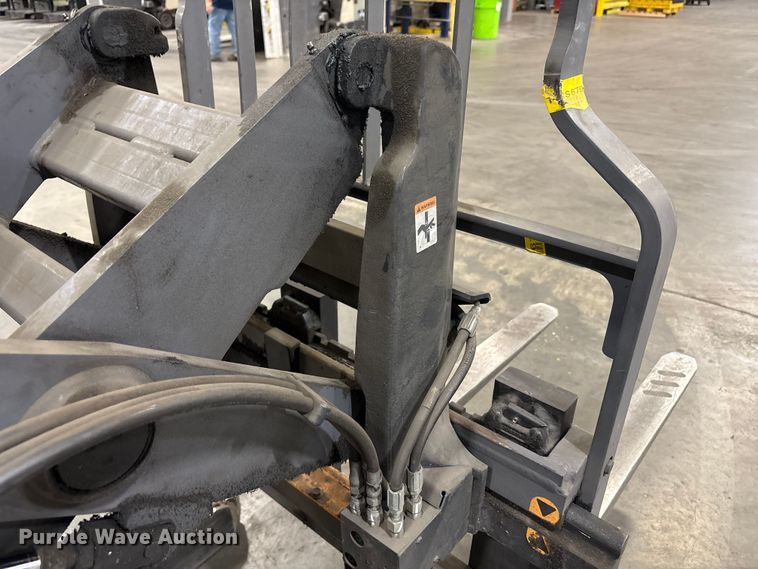 image for item EU4541 2019 Crown RM6095S-45 reach truck