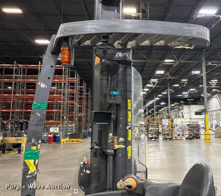 image for item EU4541 2019 Crown RM6095S-45 reach truck