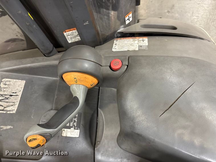 image for item EU4541 2019 Crown RM6095S-45 reach truck