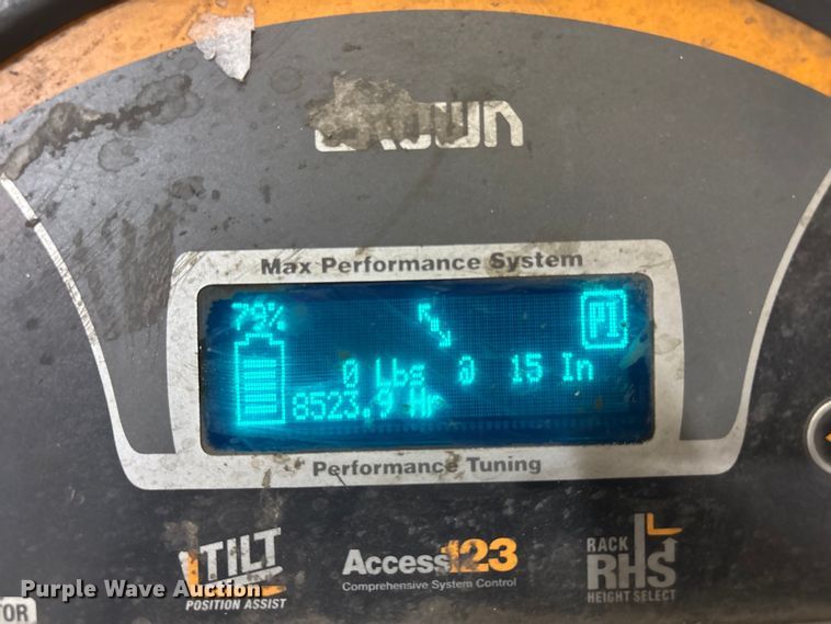 image for item EU4541 2019 Crown RM6095S-45 reach truck