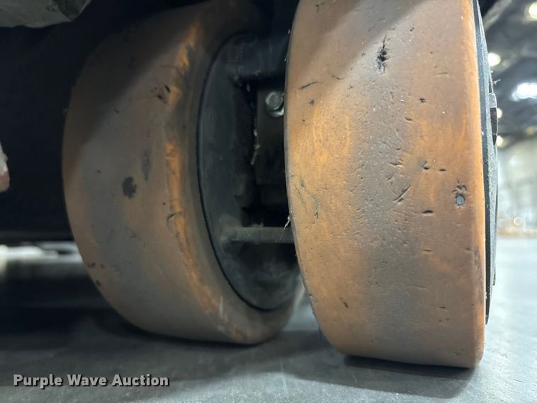 image for item EU4541 2019 Crown RM6095S-45 reach truck