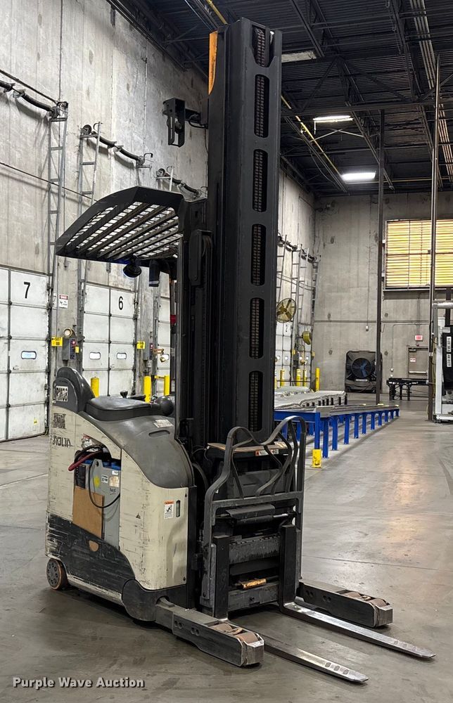 image for item EU4542 2019 Crown RM6095S-45 reach truck