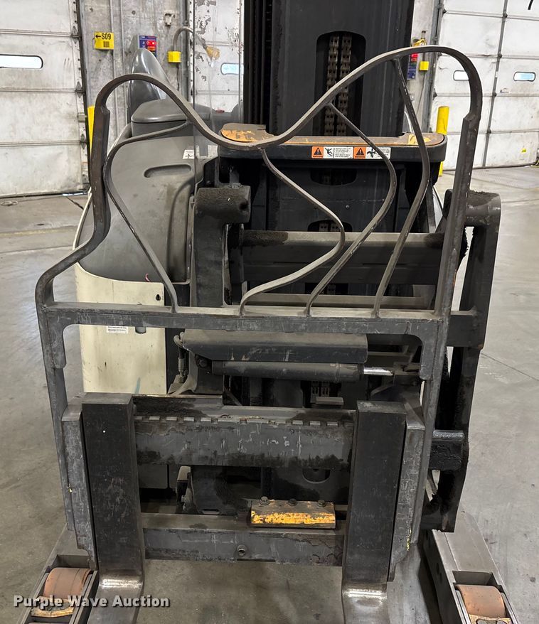 image for item EU4542 2019 Crown RM6095S-45 reach truck