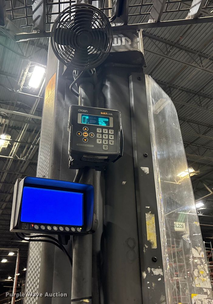 image for item EU4542 2019 Crown RM6095S-45 reach truck