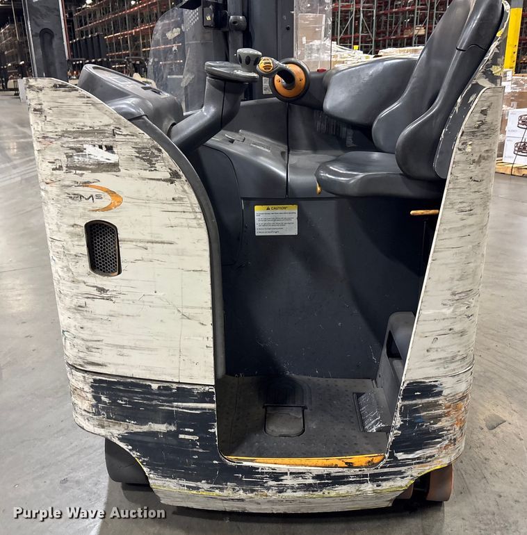 image for item EU4542 2019 Crown RM6095S-45 reach truck