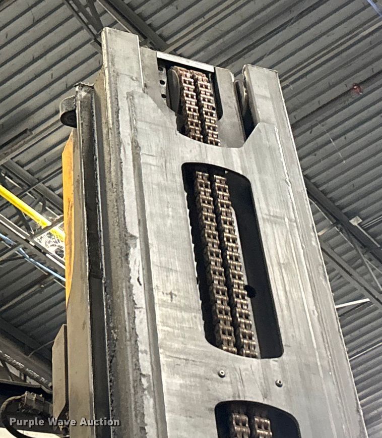 image for item EU4542 2019 Crown RM6095S-45 reach truck