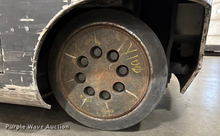 image for item EU4542 2019 Crown RM6095S-45 reach truck