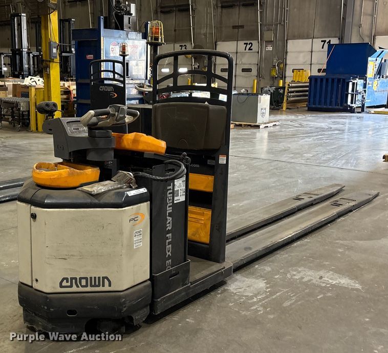 image for item EU4544 2020 Crown PC4500-80 pallet jack