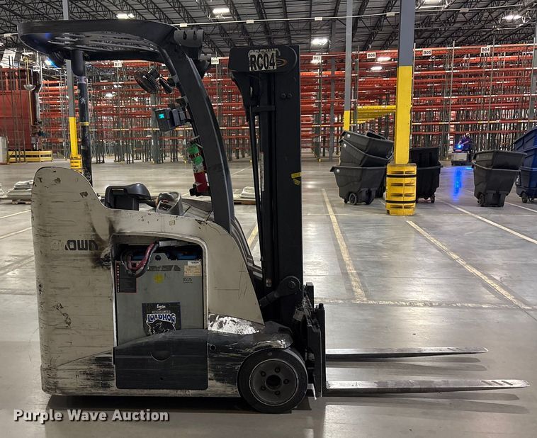 image for item EU4546 2017 Crown RC5545-45 forklift