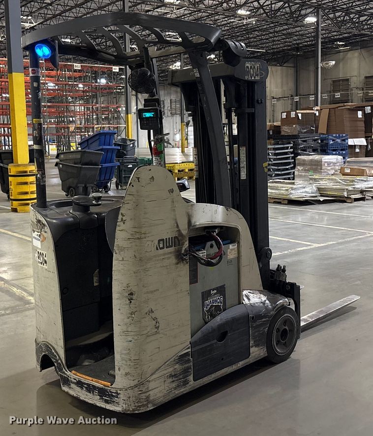 image for item EU4546 2017 Crown RC5545-45 forklift